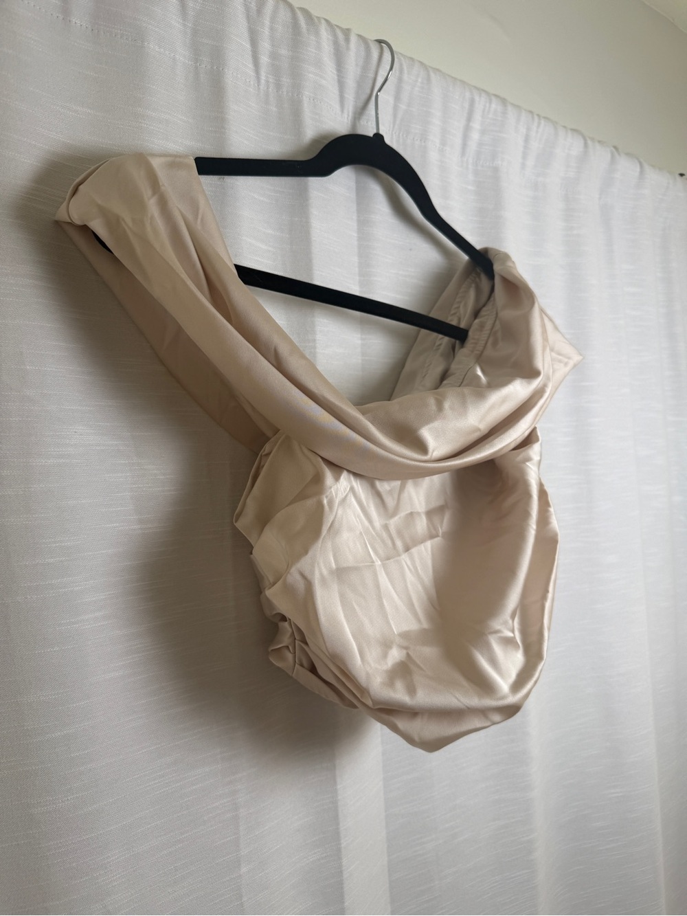 SHEIN Champagne Satin One Shoulder Off Shoulder Crop Top | NWT Size XS - Picture 6 of 10